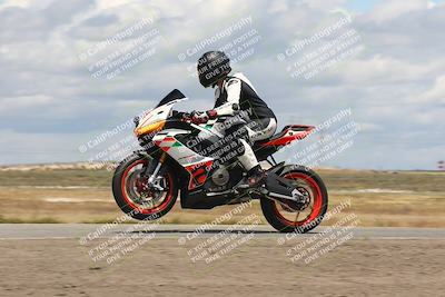 media/Apr-26-2024-TrackDaz (Fri) [[c4b677d280]]/B Group/120pm (Wheelie Bump)/